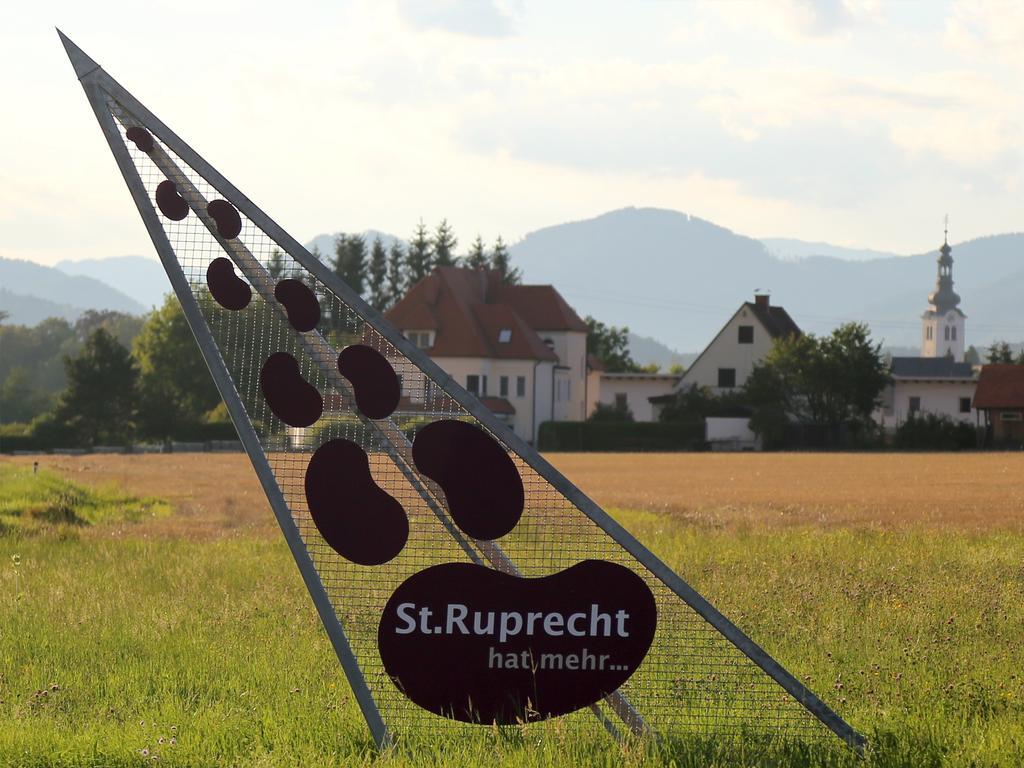 Hotel Locker & Legere Sankt Ruprecht an der Raab Dış mekan fotoğraf